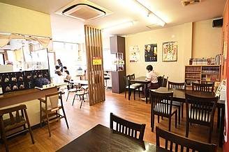 浜松本店店内